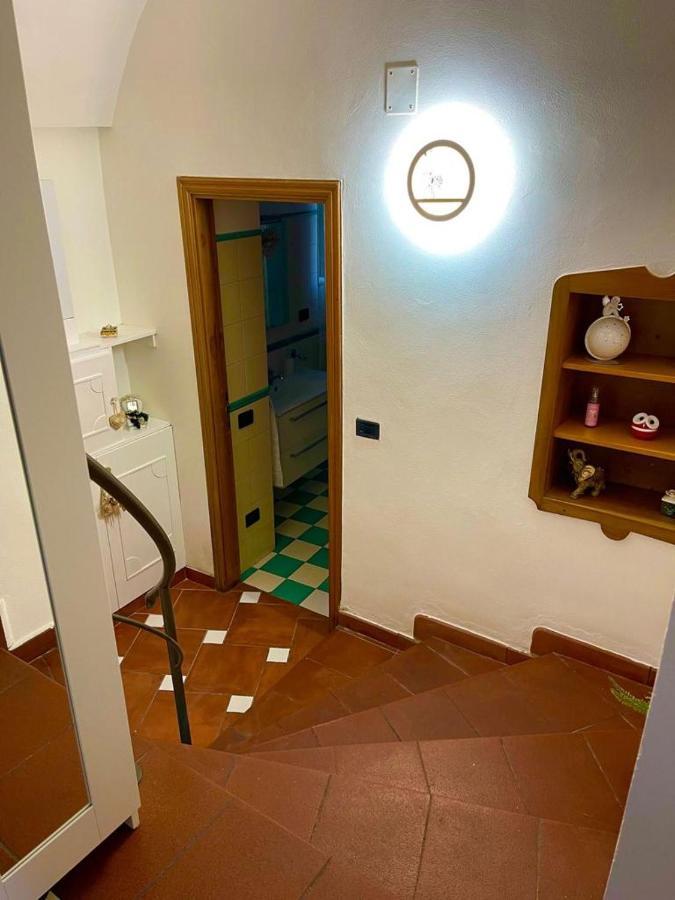 Holiday House Il Castello Di Anna Apartment Vietri Ngoại thất bức ảnh