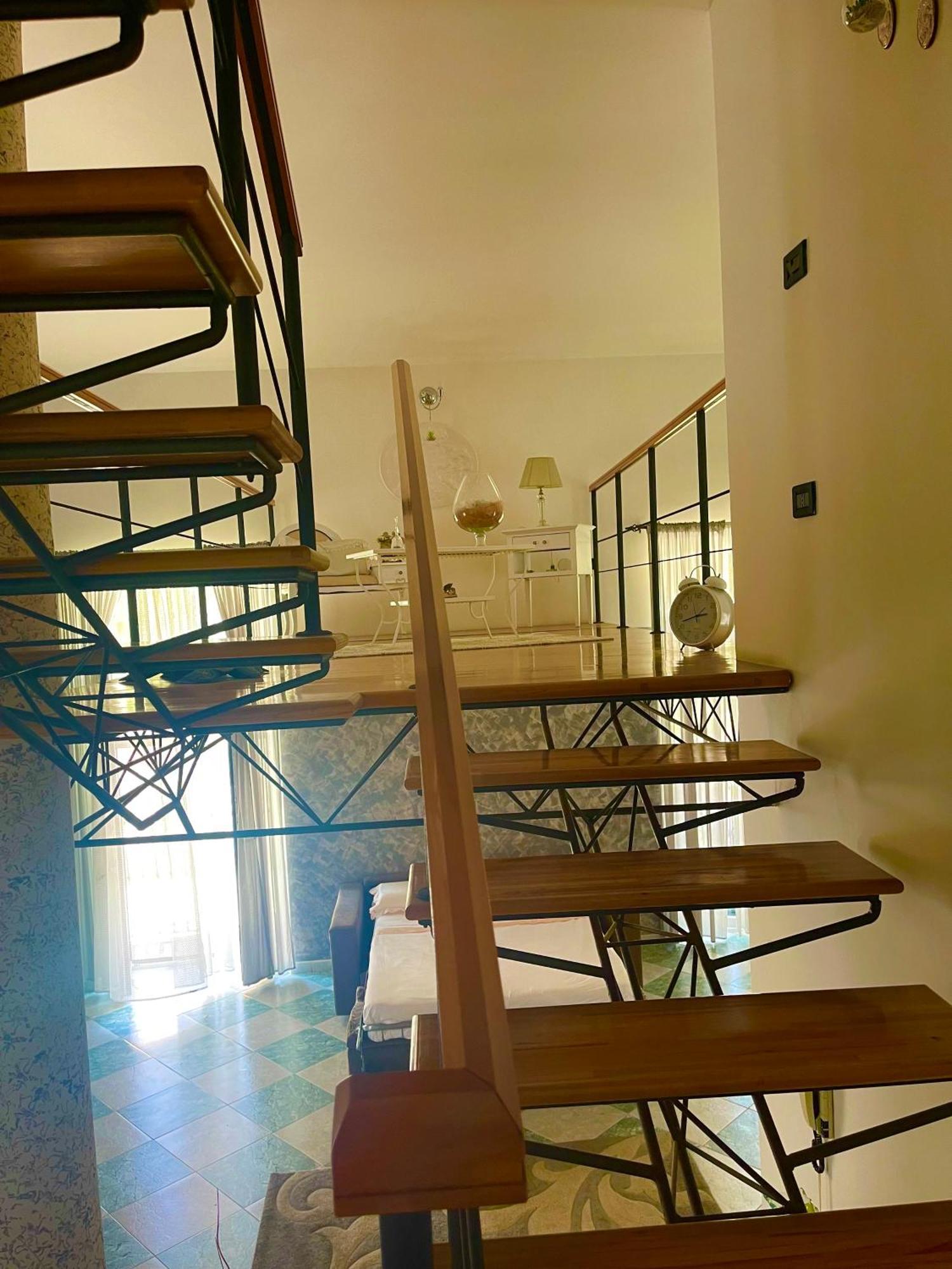 Holiday House Il Castello Di Anna Apartment Vietri Ngoại thất bức ảnh